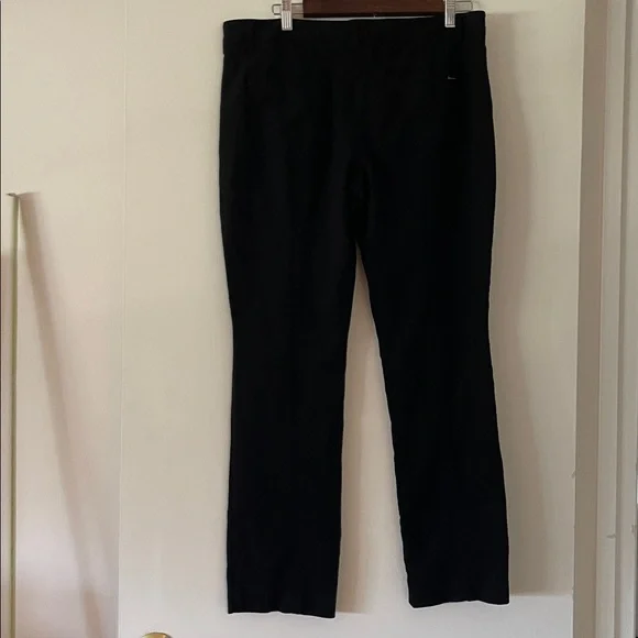 White House Black Market Classic Black Trousers - Picture 5 of 8